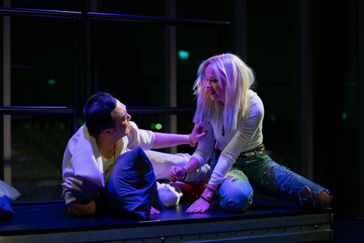 Romeo und Julia liegen bei einander