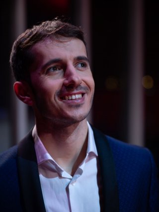 Portrait von Ljuban Zivanovic als Alfredo in La Traviata 